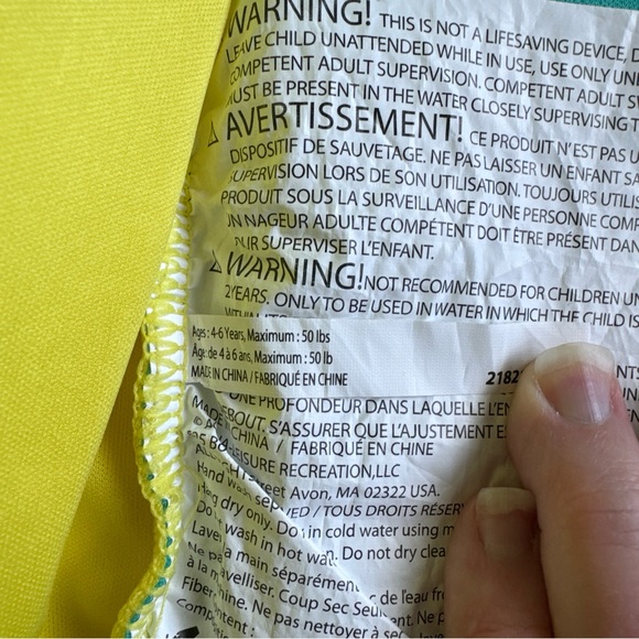 Last Chance!! Aqua Swimschool, UPF 50, Age 4-6 Years, Max 50lbs | Used - Picture 2 of 3